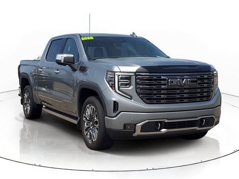Used 2025 GMC Sierra 1500 Denali Ultimate AWD/4WD image 2