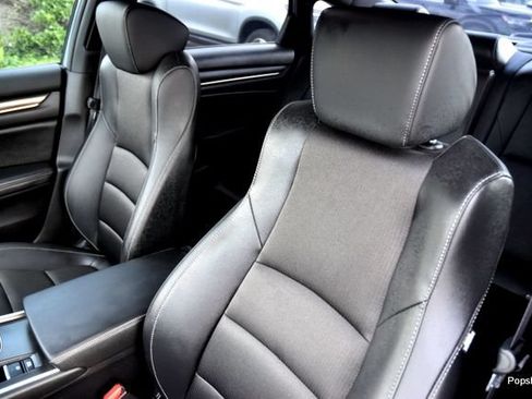 Used 2022 Honda Accord Sport image 11