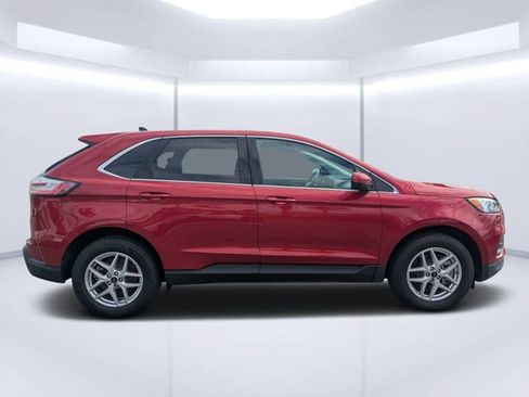 Used 2024 Ford Edge SEL AWD/4WD image 2