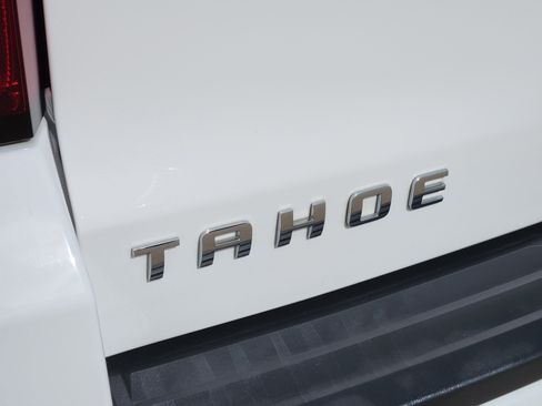 Used 2019 Chevrolet Tahoe LT image 13