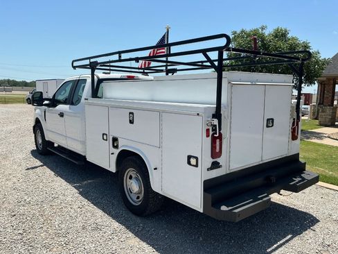 Used 2021 Ford F350 XL w/ Power Equipment Group RWD image 6