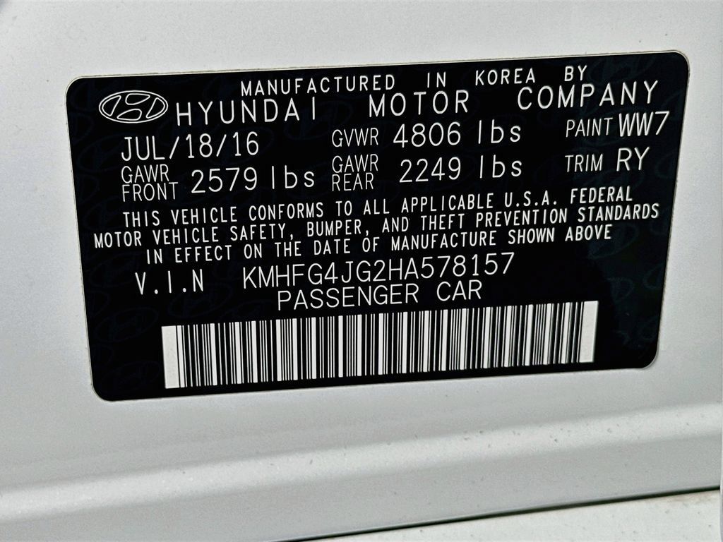 Used 2017 Hyundai Azera FWD image 21