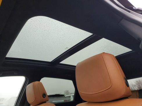 Used 2023 Cadillac XT5 Premium Luxury image 6