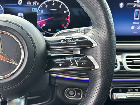 Certified 2024 Mercedes-Benz GLS 580 4MATIC image 18