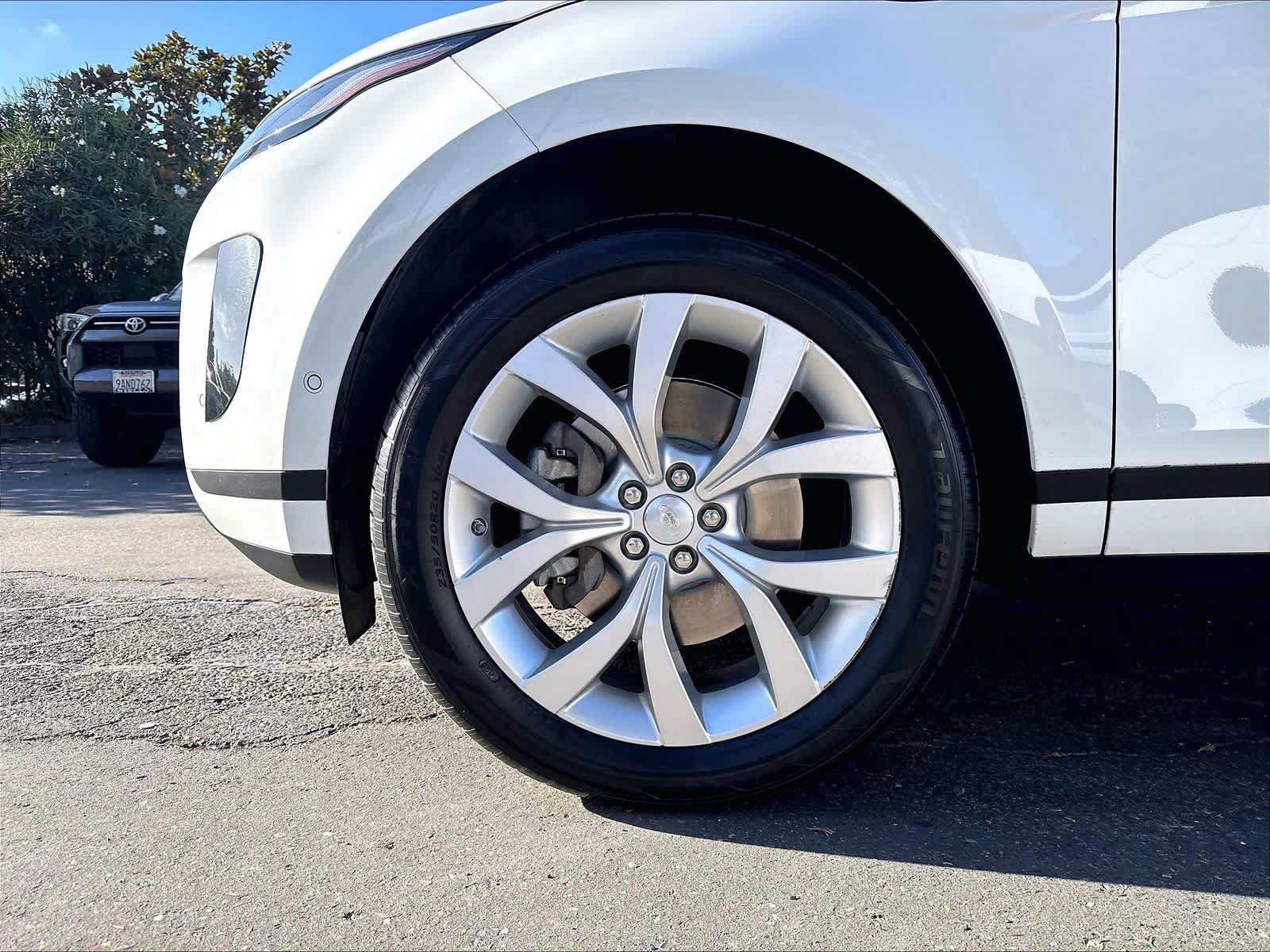 Used 2020 Land Rover Range Rover Evoque SE AWD/4WD image 14