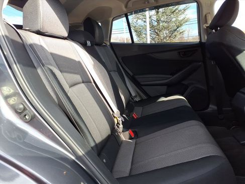 Certified 2022 Subaru Crosstrek 2.0i image 15