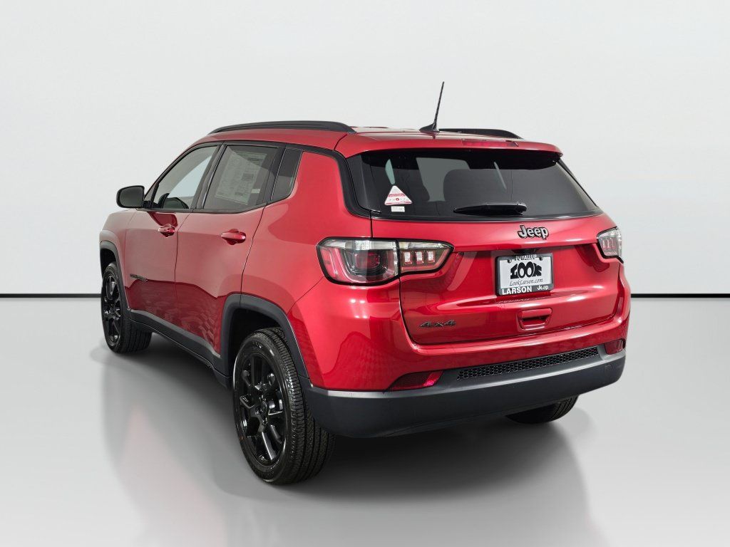 New 2026 Jeep Compass Latitude AWD/4WD image 7