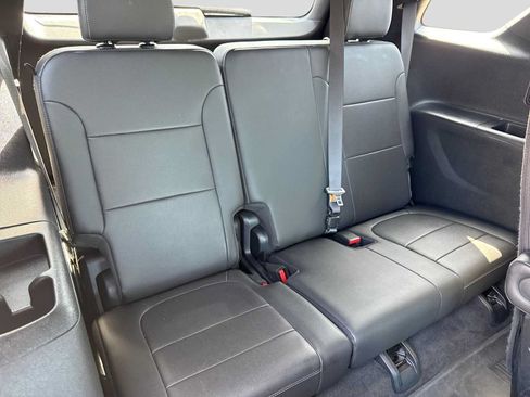 Used 2023 Chevrolet Traverse Premier w/ Redline Edition AWD/4WD image 22