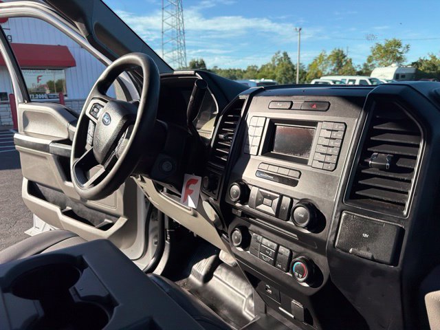 Used 2017 Ford F150 XL w/ Equipment Group 101A Mid RWD image 20
