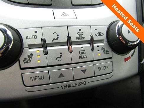 Used 2017 Chevrolet Equinox LT w/ Convenience Package image 14