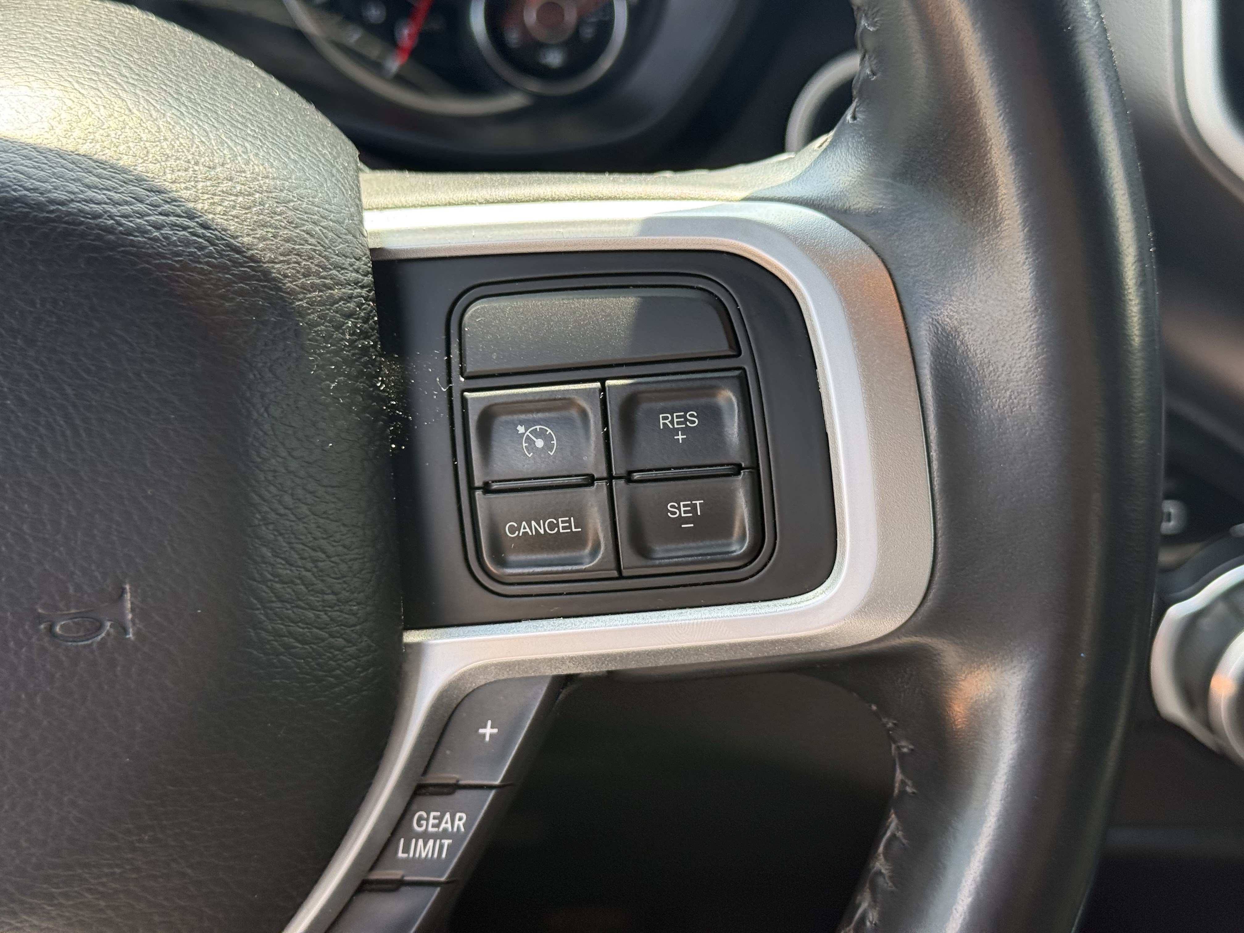 Used 2020 RAM 2500 Lone Star w/ Night Edition AWD/4WD image 17