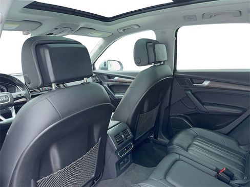 Used 2023 Audi Q5 2.0T Premium Plus image 39