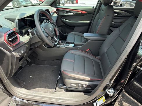 New 2026 Chevrolet TrailBlazer RS w/ Convenience Package FWD image 13