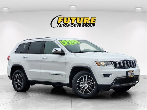 Used 2018 Jeep Grand Cherokee Limited w/ Trailer Tow Group IV image 1