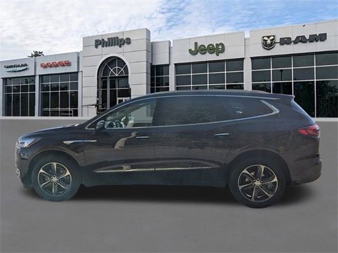 Used 2019 Buick Enclave Essence image 6