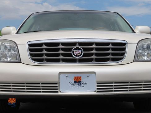 Used 2002 Cadillac De Ville DHS w/ Safety/Security Pkg FWD image 37