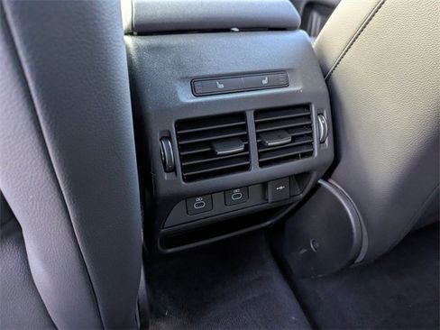 Certified 2025 Land Rover Discovery Sport Dynamic SE image 13