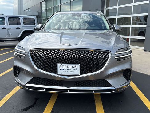 Used 2025 Genesis GV70 2.5T AWD/4WD image 4