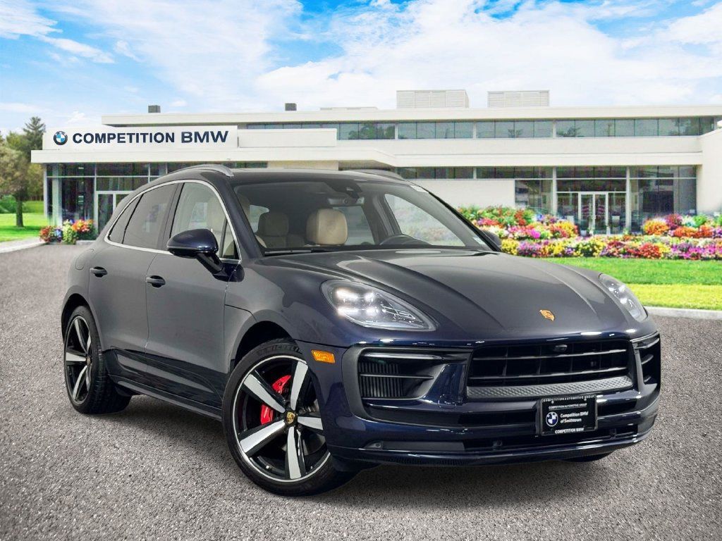 Used 2022 Porsche Macan S AWD/4WD image 1