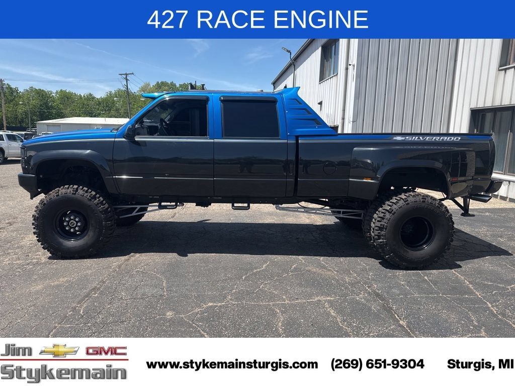 Used 1999 Chevrolet Silverado 3500 4x4 Crew Cab w/ Preferred Equipment Group 3 image 5