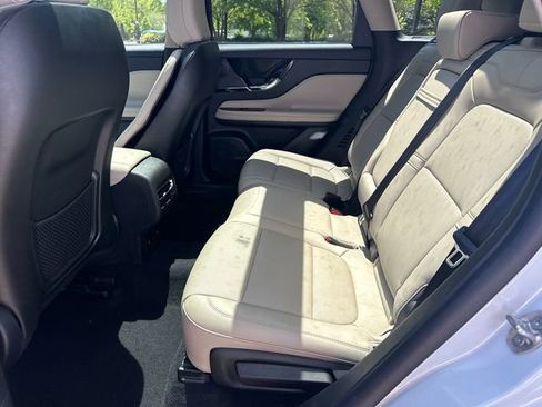 New 2026 Lincoln Corsair Premiere FWD image 20