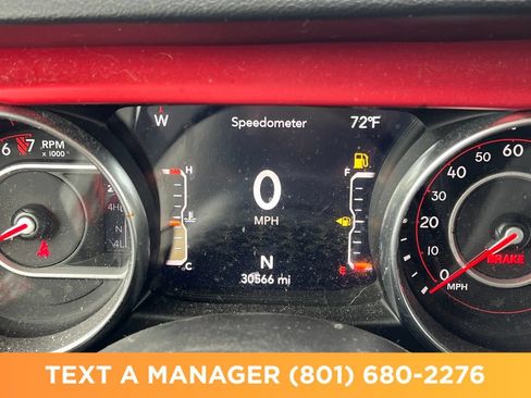 Used 2022 Jeep Gladiator Rubicon AWD/4WD image 19
