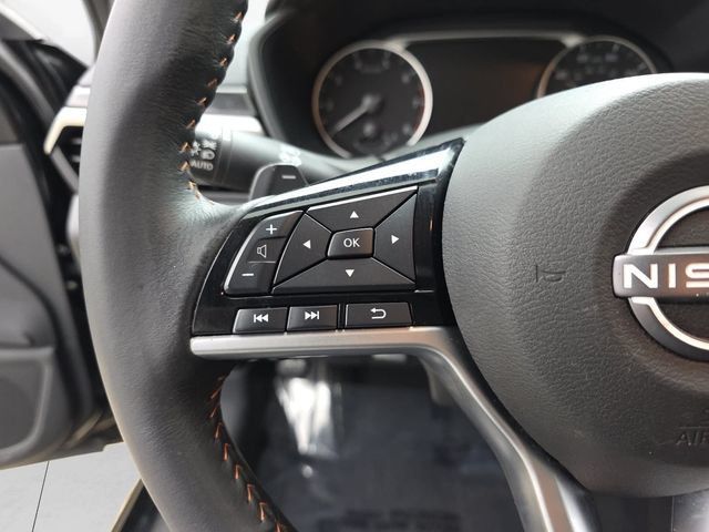Used 2024 Nissan Altima 2.5 SR w/ SR Premium Package FWD image 17