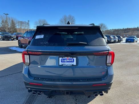 New 2026 Ford Explorer ST image 5