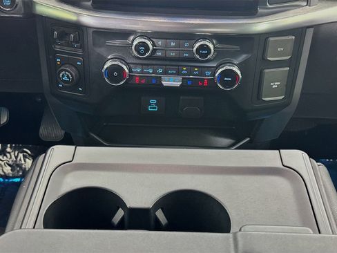 Used 2022 Ford F150 Lariat image 35