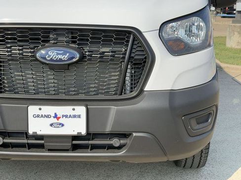 New 2025 Ford Transit 250 148 Medium Roof w/ Load Area Protection Package image 9