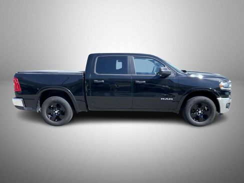 Used 2025 RAM 1500 Big Horn AWD/4WD image 4