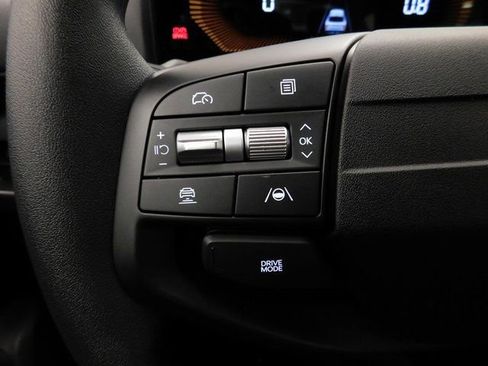 Used 2025 Kia K4 LXS image 40