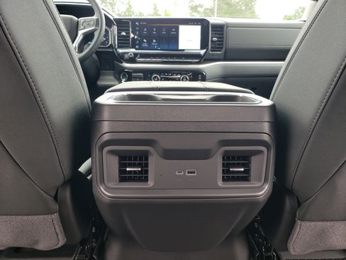 New 2026 Chevrolet Silverado 1500 LT AWD/4WD image 34