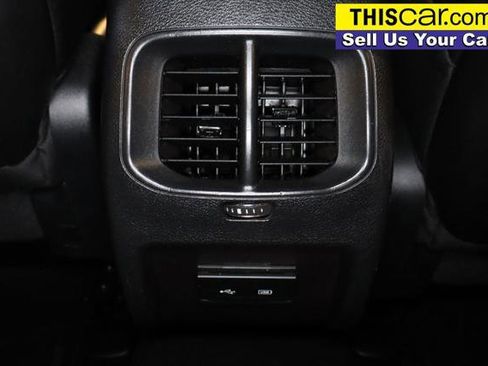 Used 2019 Jeep Cherokee Latitude Plus image 23