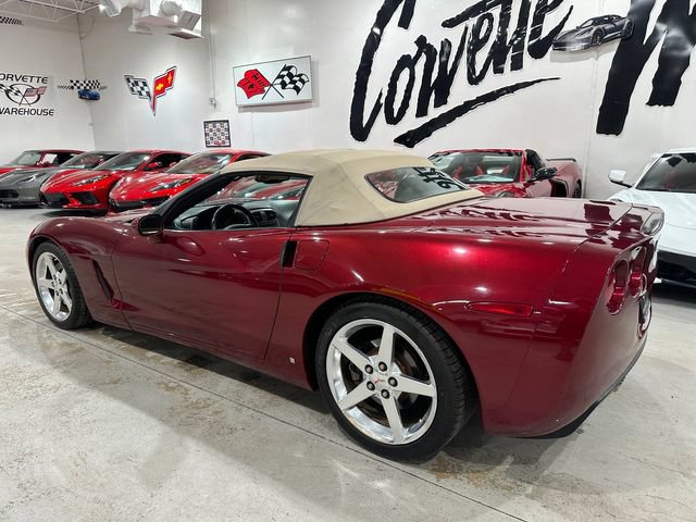Used 2006 Chevrolet Corvette Convertible w/ Preferred Equipment Group RWD image 32