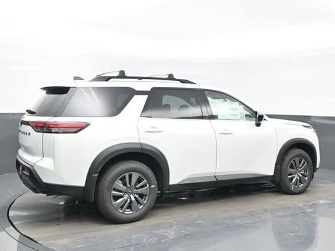 New 2026 Nissan Pathfinder SV FWD image 6