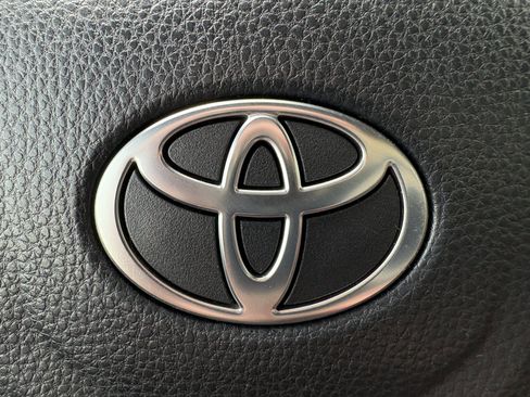 Used 2024 Toyota Tacoma TRD Off-Road AWD/4WD image 16