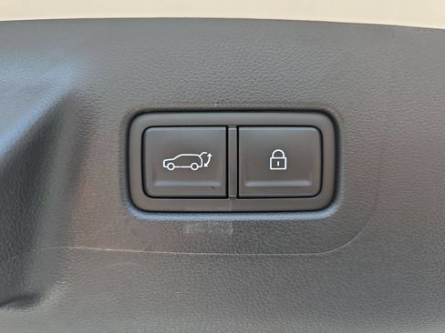 Used 2026 Hyundai Santa Fe SE FWD image 14