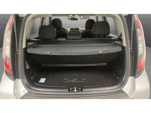 Used 2015 Kia Soul + FWD image 19