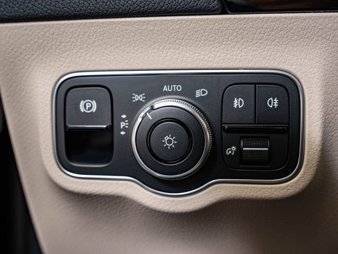 New 2026 Mercedes-Benz GLA 250 4MATIC image 28