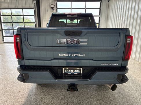 Used 2025 GMC Sierra 2500 Denali Ultimate w/ Max Trailering Package AWD/4WD image 6