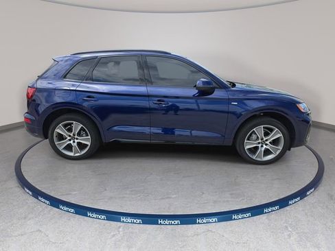 Used 2025 Audi Q5 2.0T Premium w/ Convenience Plus Package AWD/4WD image 5