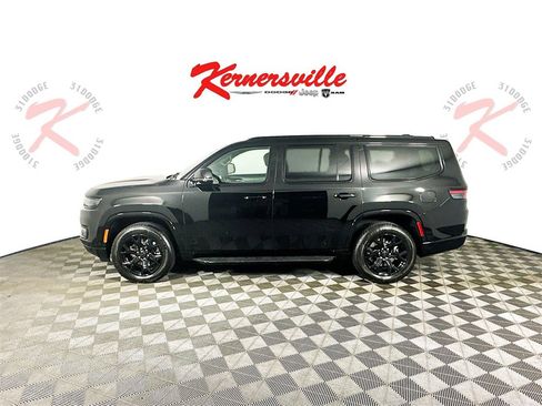 New 2025 Jeep Wagoneer Series II image 4