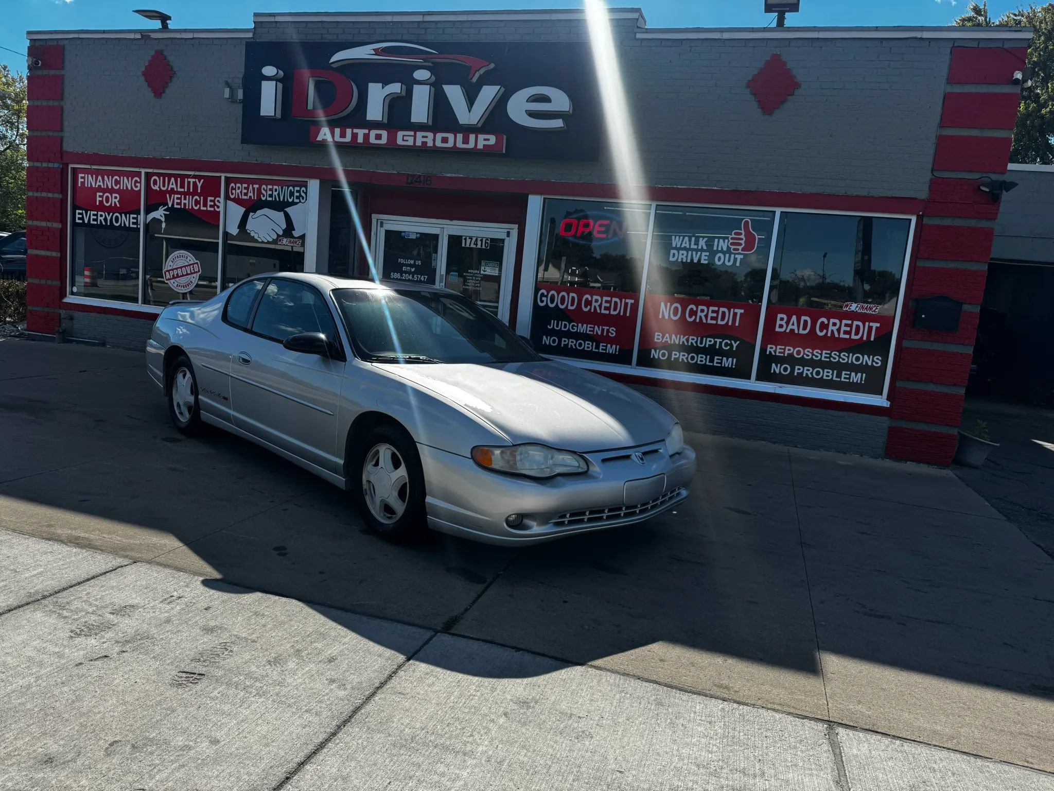 Used 2002 Chevrolet Monte Carlo SS w/ Preferred Equipment Group FWD image 8