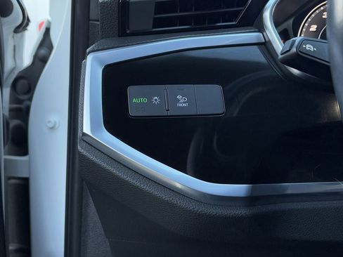 Used 2021 Audi Q3 2.0T Premium Plus w/ Premium Plus Package image 23