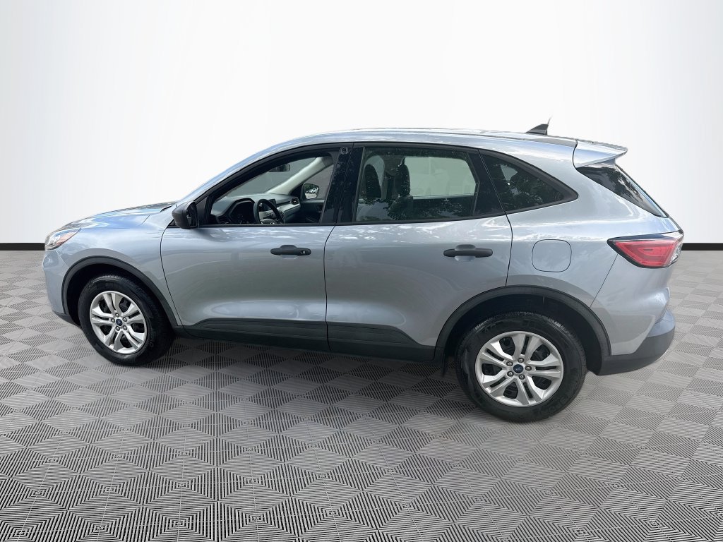 Used 2022 Ford Escape S AWD/4WD image 9