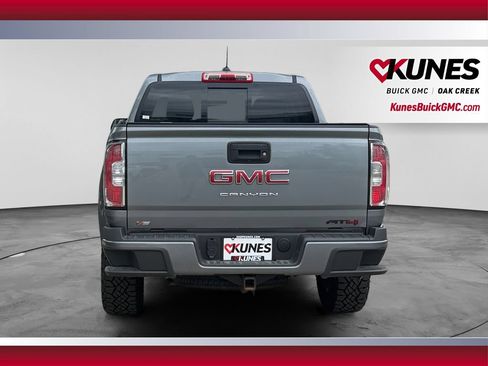 Used 2022 GMC Canyon AT4 AWD/4WD image 9