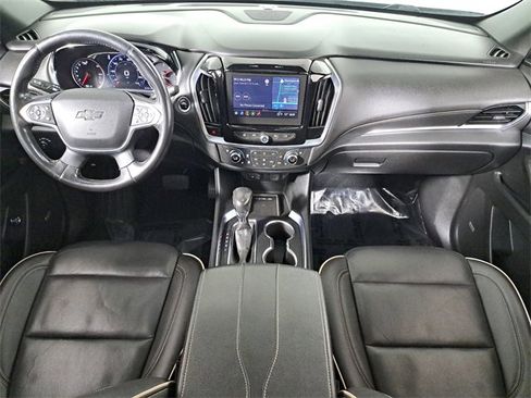 Used 2022 Chevrolet Traverse Premier w/ Redline Edition image 17
