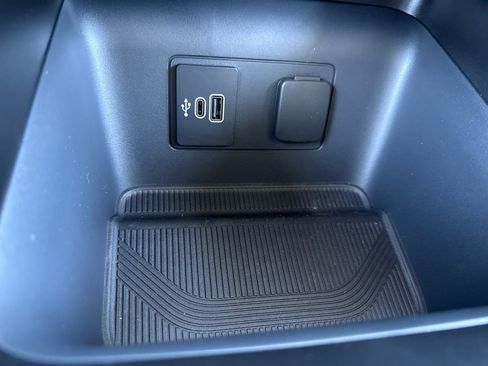 New 2026 Ford Explorer Active w/ Active Comfort Package image 29