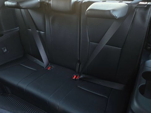 Certified 2026 Toyota Highlander Limited AWD/4WD image 10